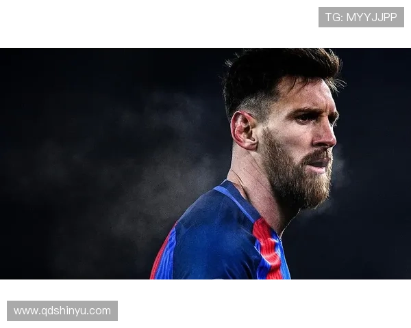 梅西足球明星海报展现无与伦比的球技与魅力，激励无数年轻球员追梦之旅